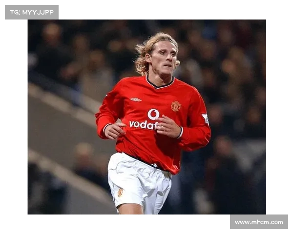 曼联弗兰的足球艺术解析：技艺与智慧的完美融合